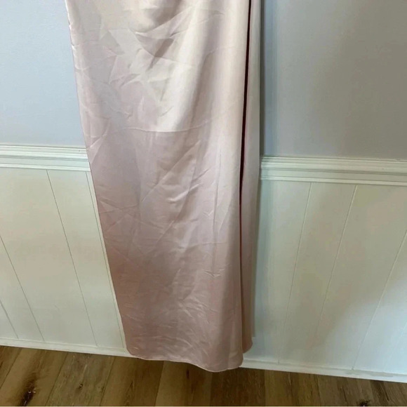 Lovely Maddie Lux Charm Cameo One Shoulder Satin Maxi Dress Size 10R NWOT - Picture 4 of 9